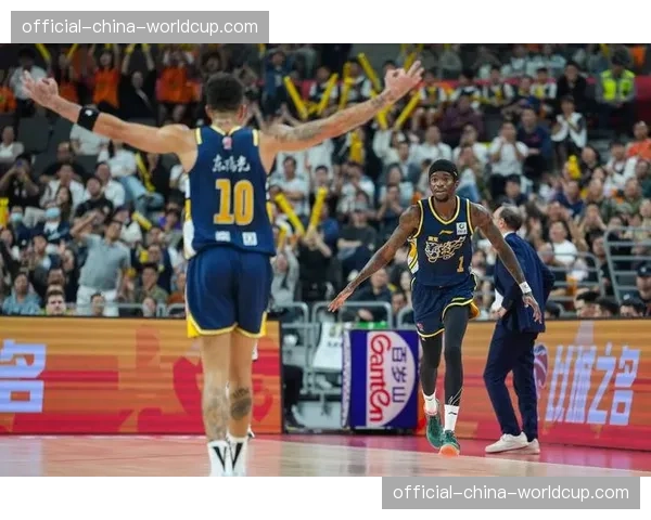 CBA半决赛前瞻：辽宁本钢与浙江东阳光的边路进攻效率成胜负手